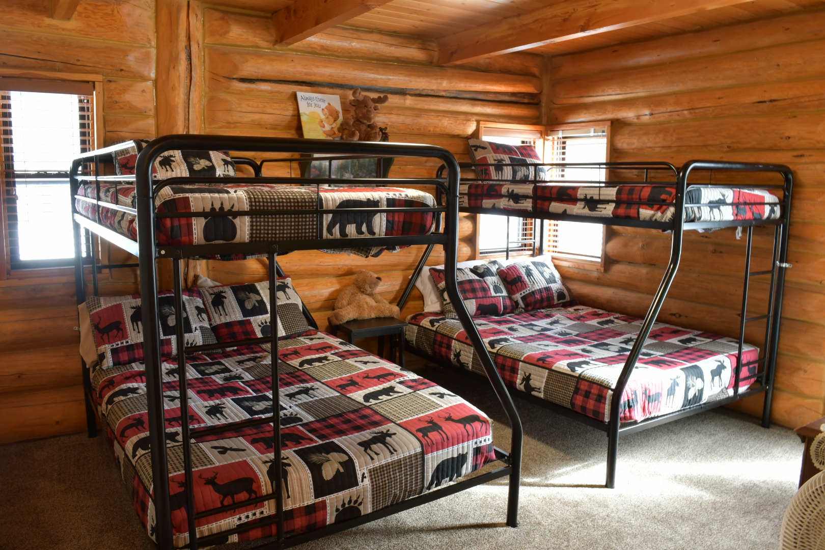 bunkroom (Bedroom #1)