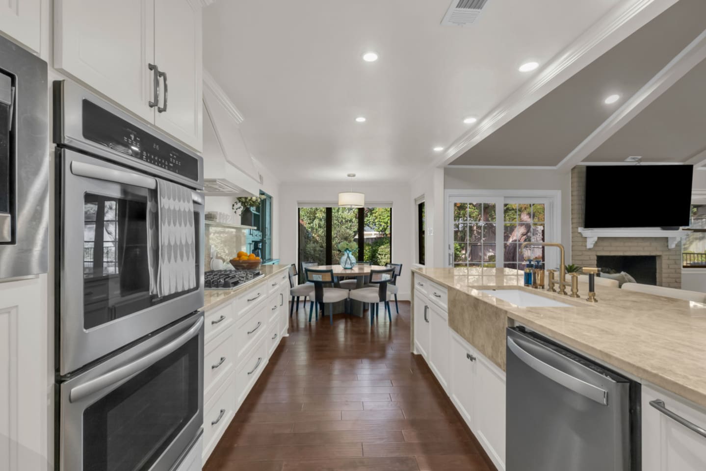Double oven and dishwasher providing convenience and efficiency for cooking, hosting, and easy cleanup during your stay.