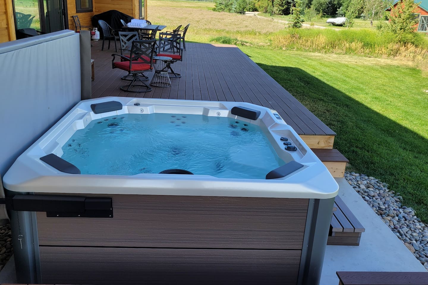 New hot tub 7/2021