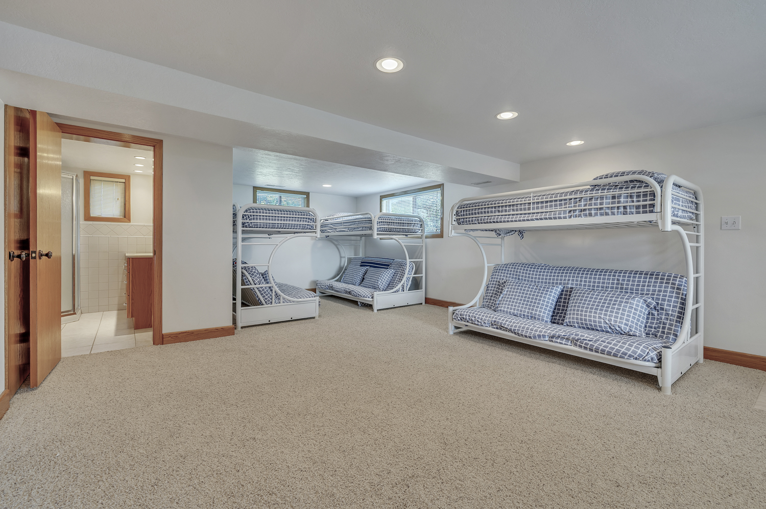 Lower level open space - twin/full futons