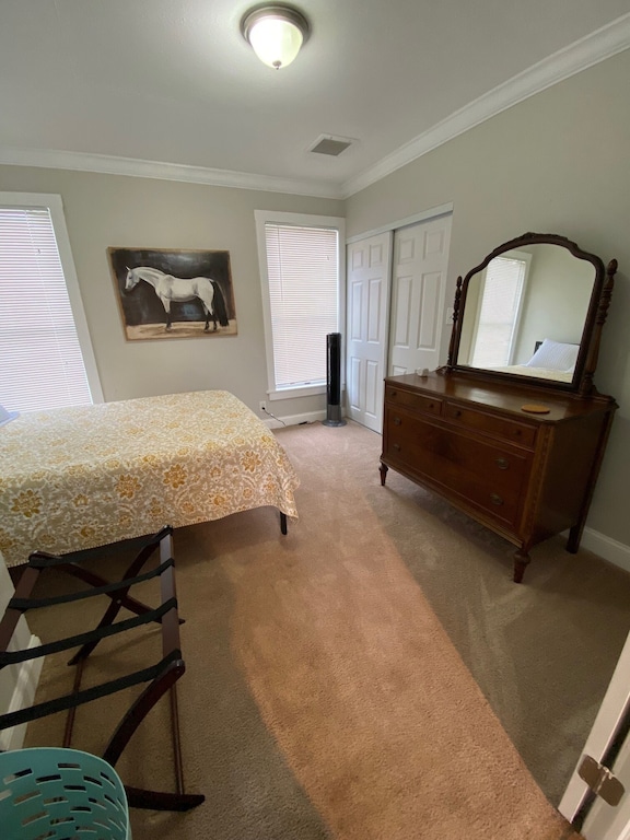 Queen bedroom