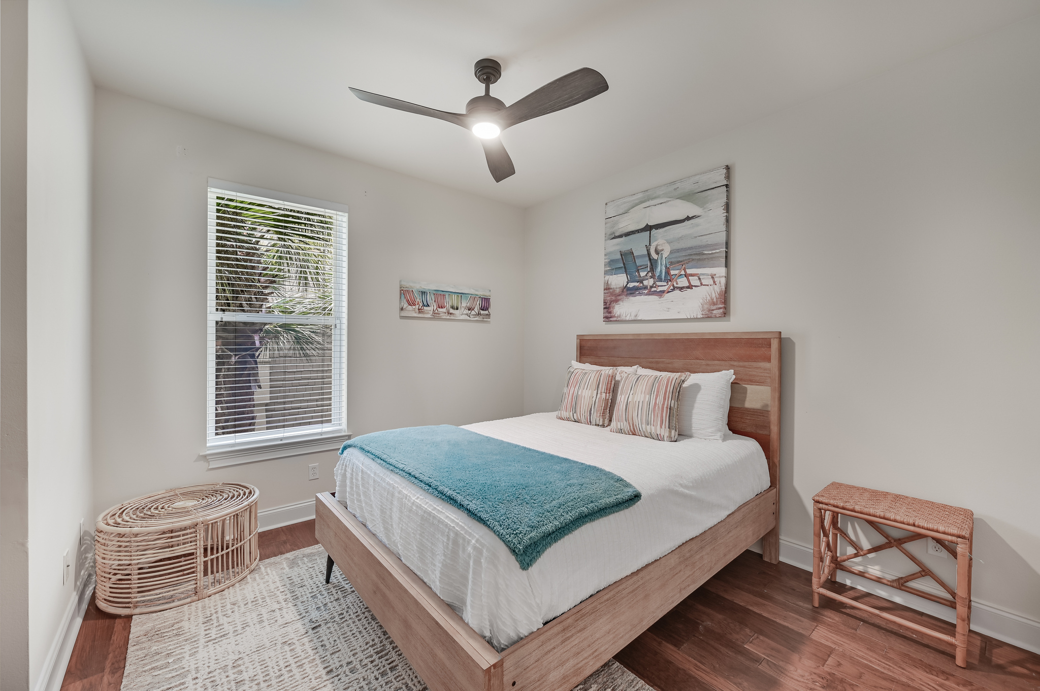 Queen Bedroom