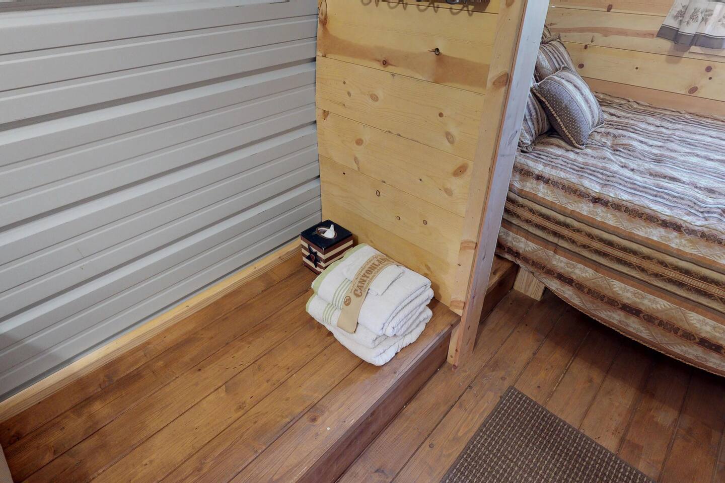 Complimentary towels and linens