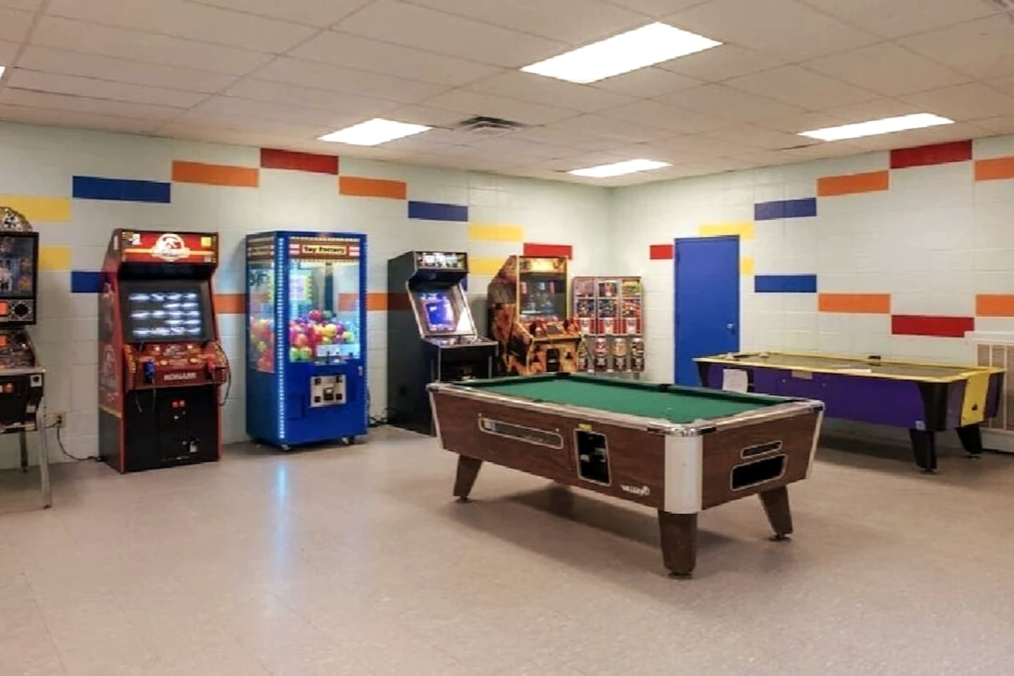 Community arcade
