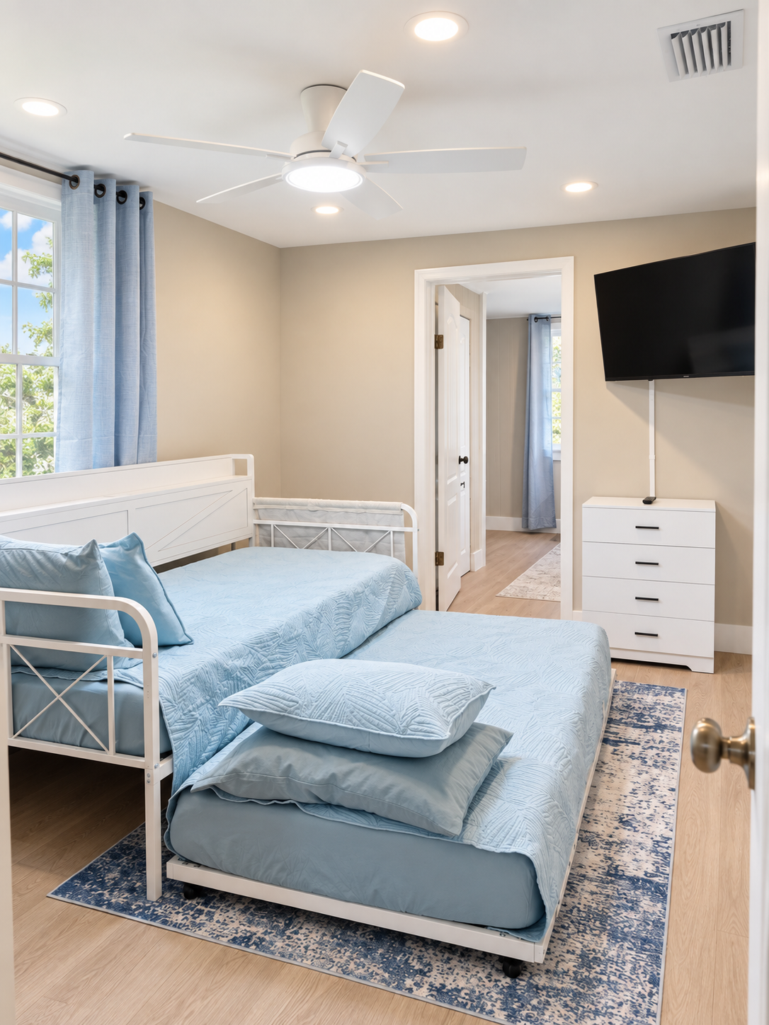 31 Magnolia photo 2
