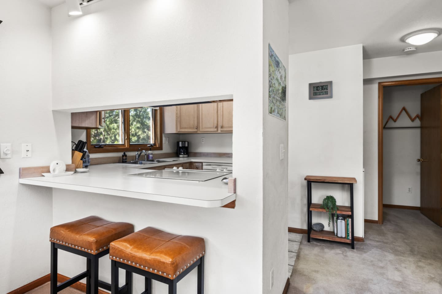 Breakfast Bar Seating for 2