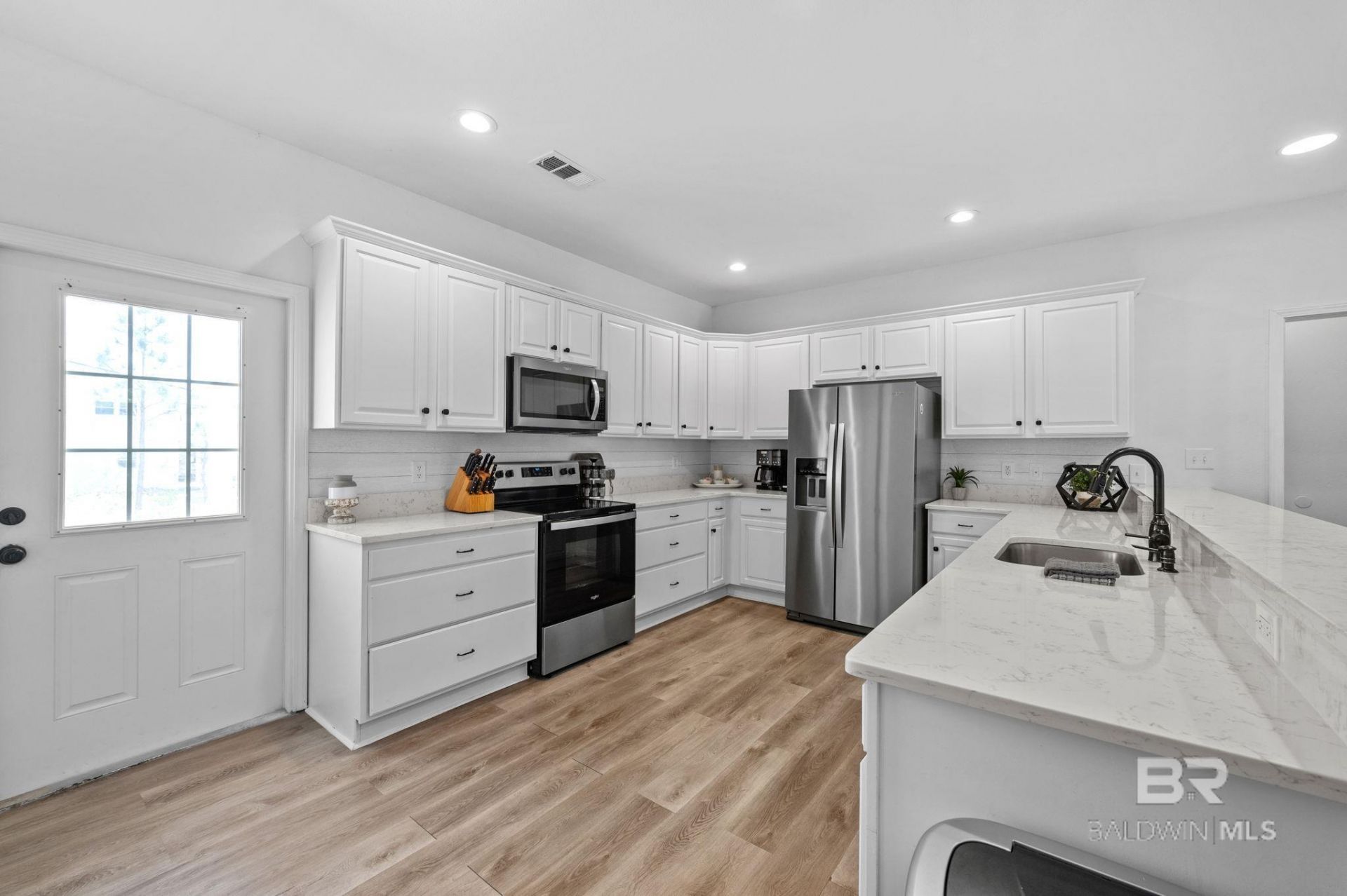 Kitchen-Stove View