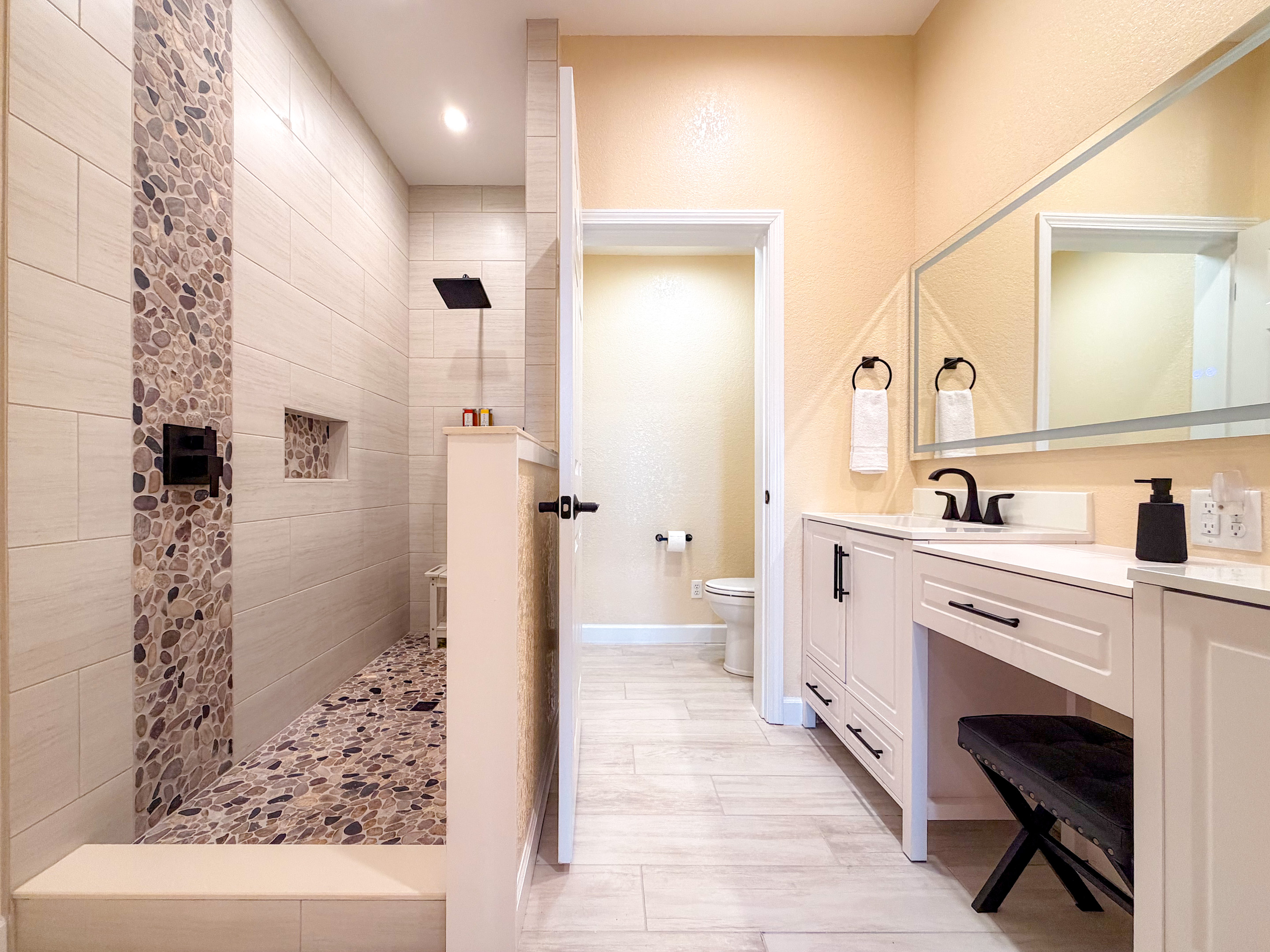 Ensuite
