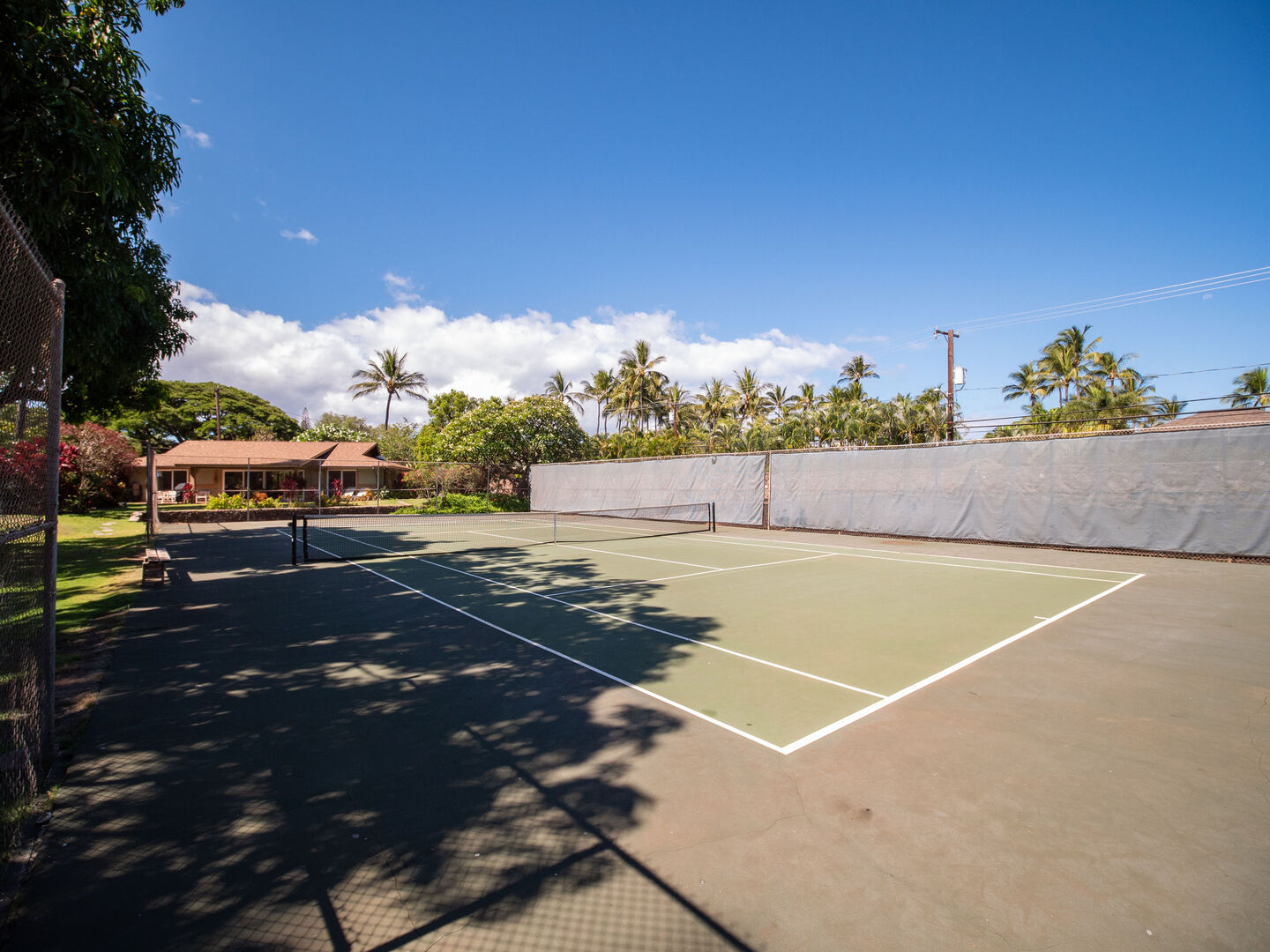 Full tennis court