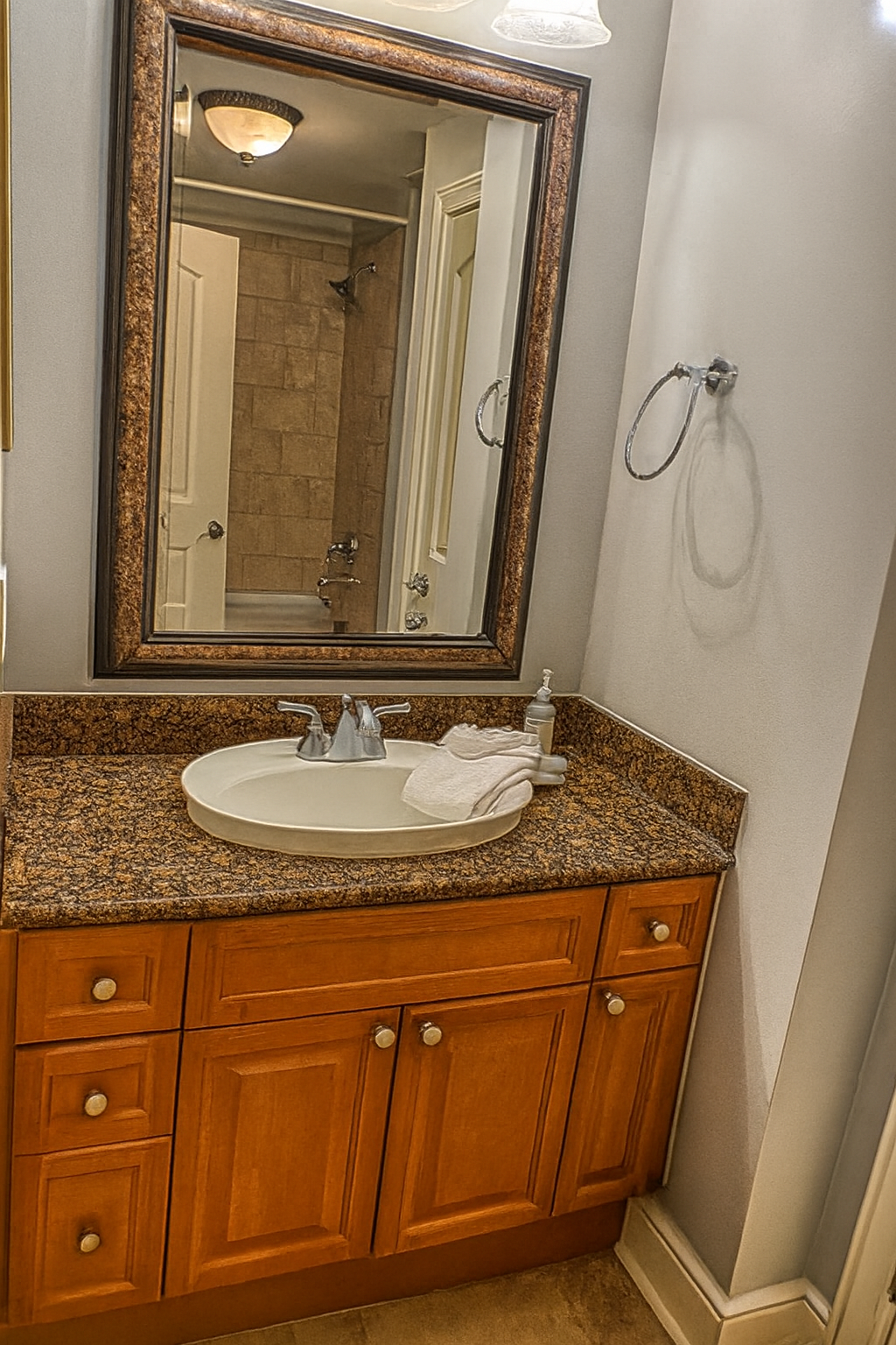 Great for families — an easy, no-fuss shower for kids, teens, and adults alike.