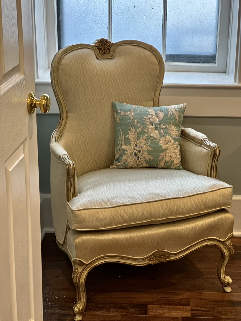 Charming details in the Grace Room