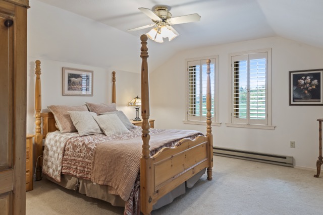 Upstairs Bedroom w/ Ensuite