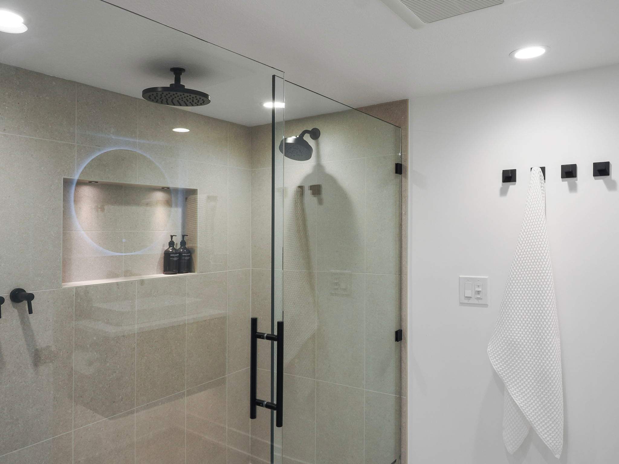 Full Bathroom - Walk-in Shower