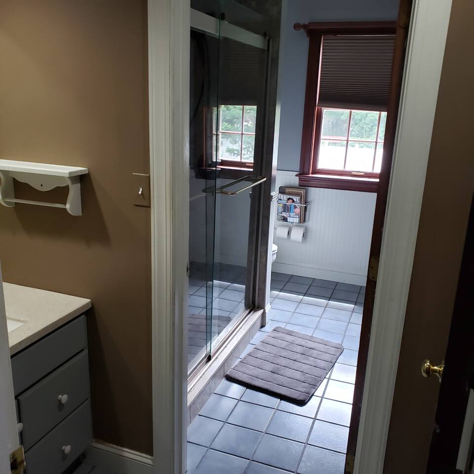 2nd bathroom on 2nd floor has 2 sinks seperated by a door and full tile beautiful shower