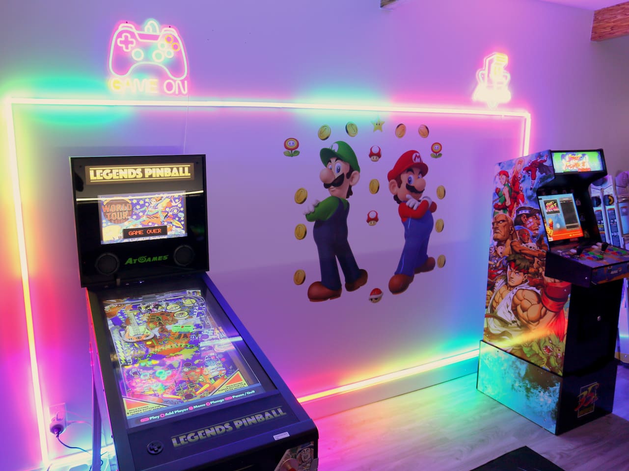 Pinball or Arcade? Why choose one when you can have both.  Arcade1up Street fighter came , Legends digital pinball