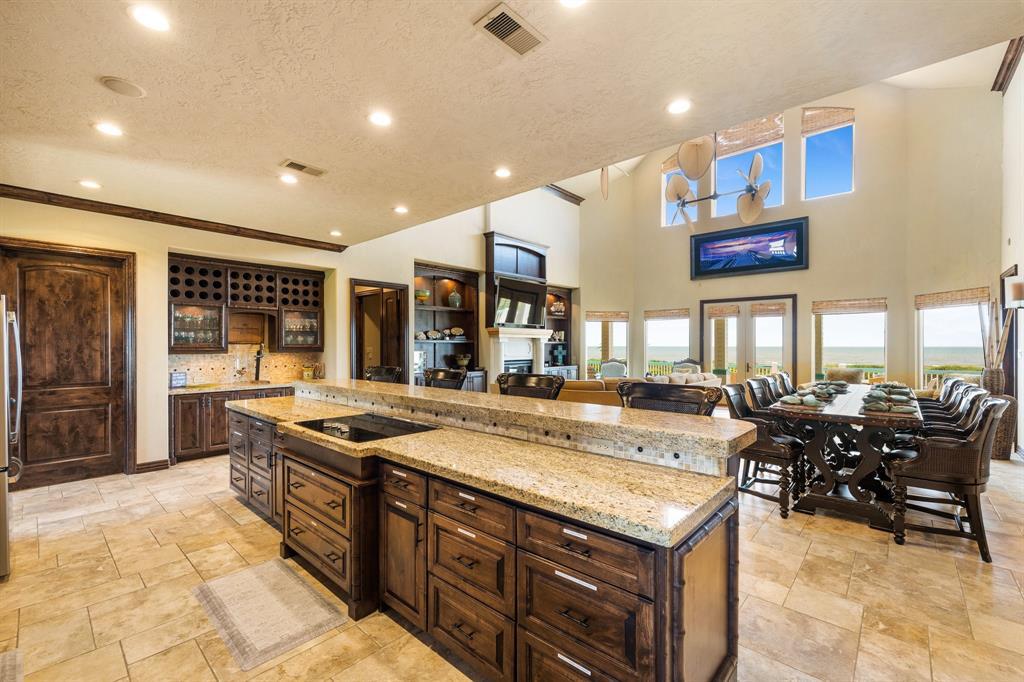 81fc1cf1494444b0beee709fc6554d00 | Beachhouse | Texas | TX | Vacation Homes | Galveston | Crystal Beach | Kokomo | Breezy Days | Beachfront Elegance | Sunrise Serenity | Southern Sands Property Management, LLC