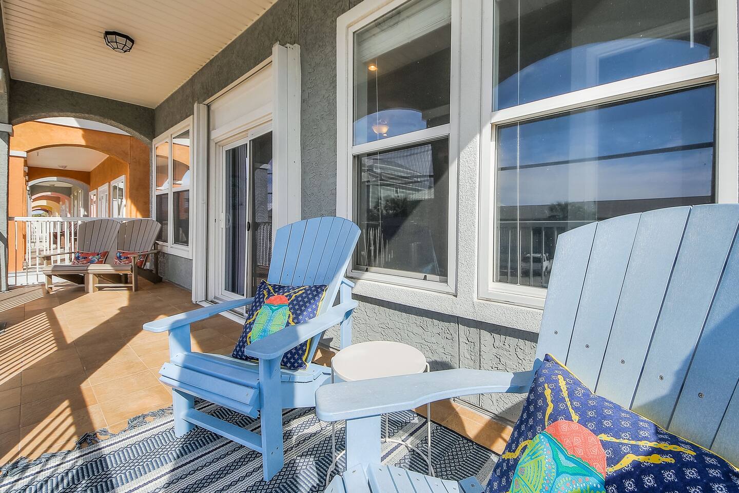 Another view of the living room porch.