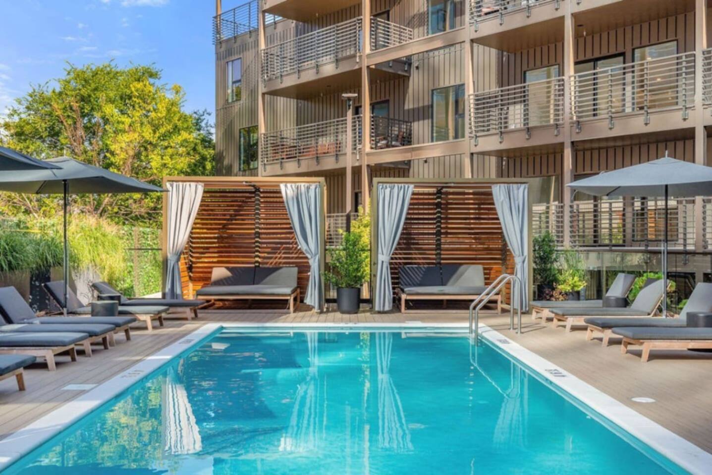 Building Pool - All pool and patio facilities open to guests.
Come relax!