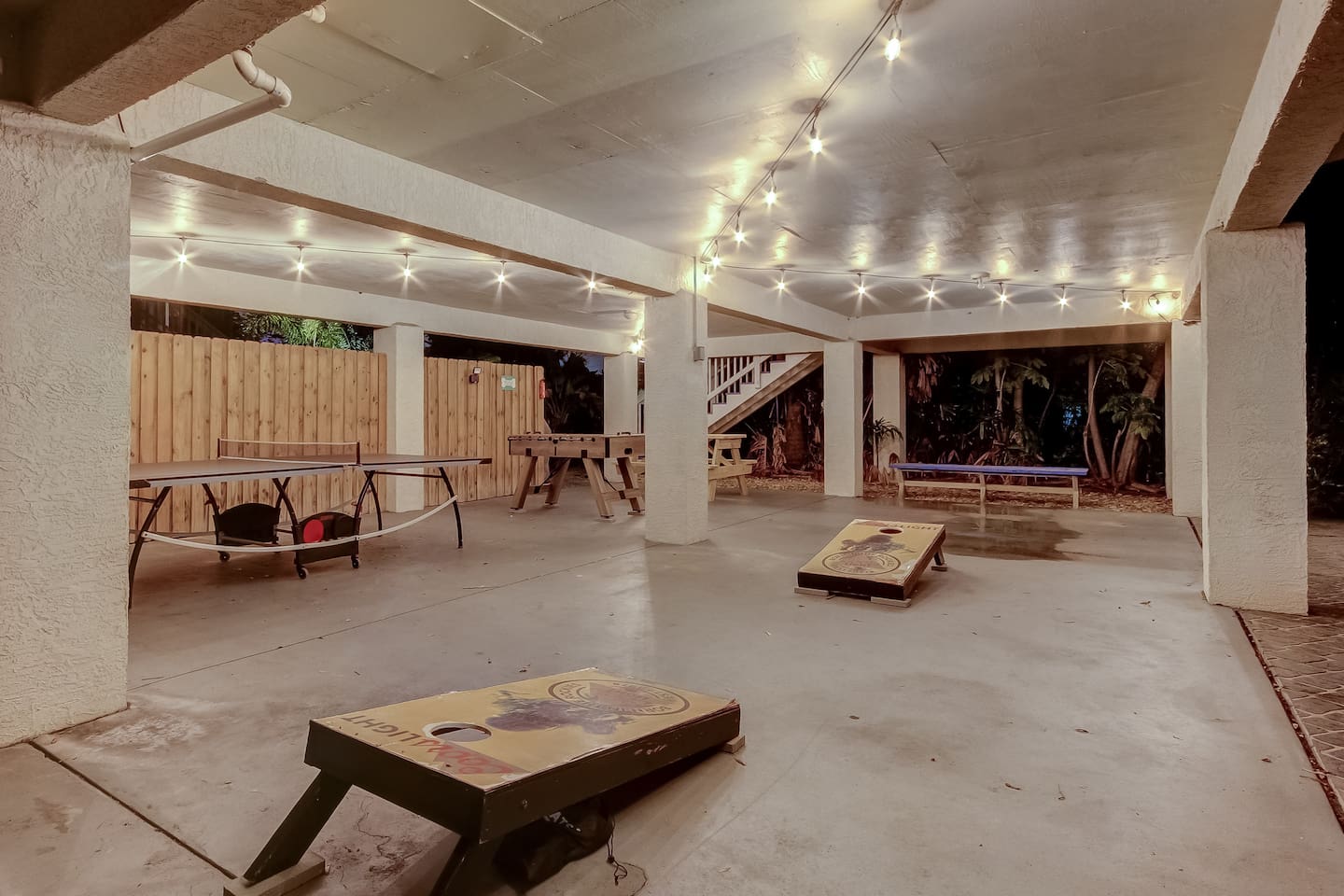 Nighttime championship corn hole