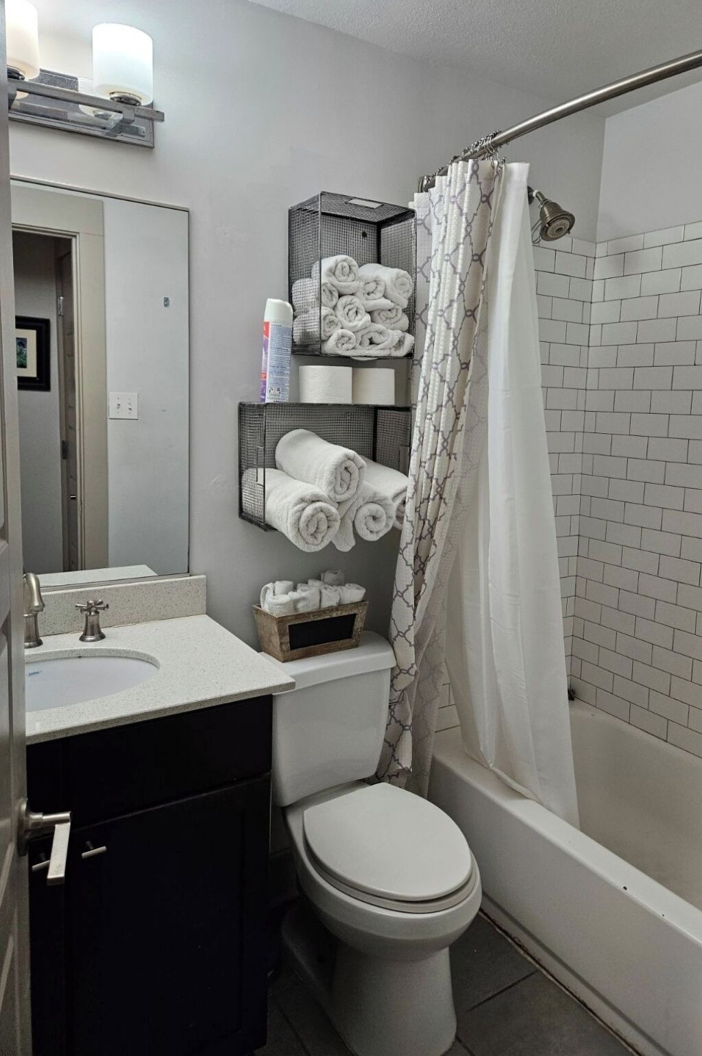 Bathroom w/hairdryer; toilet paper and toiletries provided.