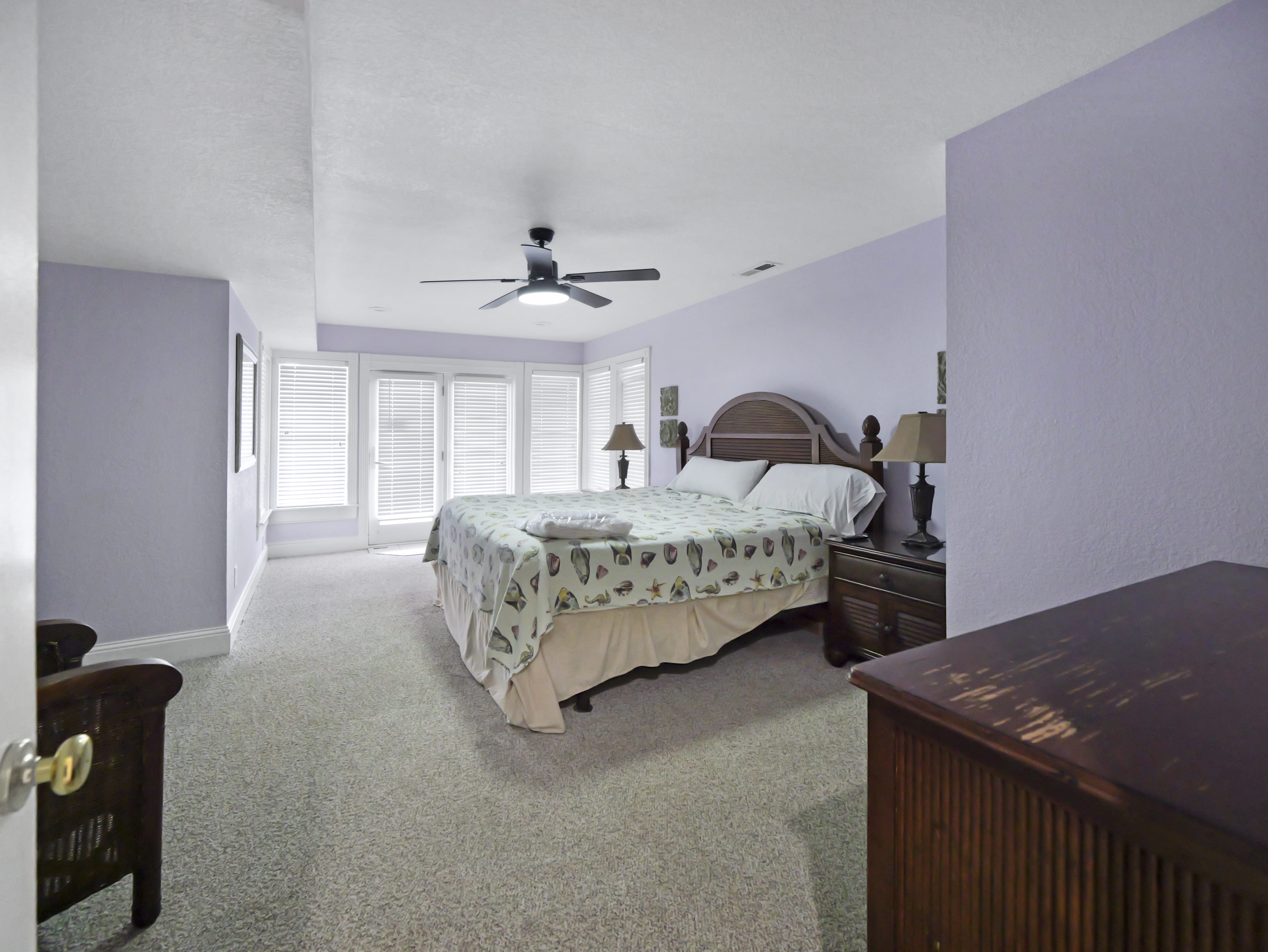 The Hemingway — Queen Suite (4)