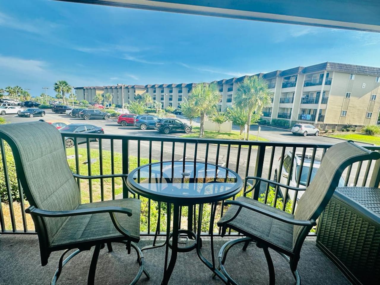 Balcony with bistro set
