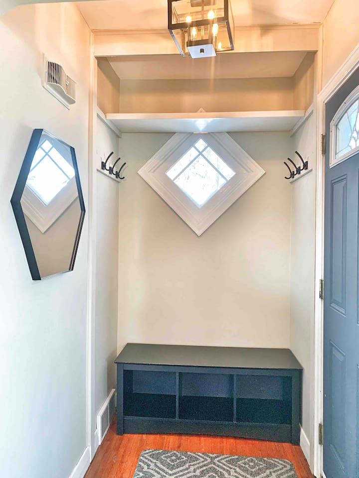 Additional Storage Space — Ideal for Extended or Multi-Week Stays