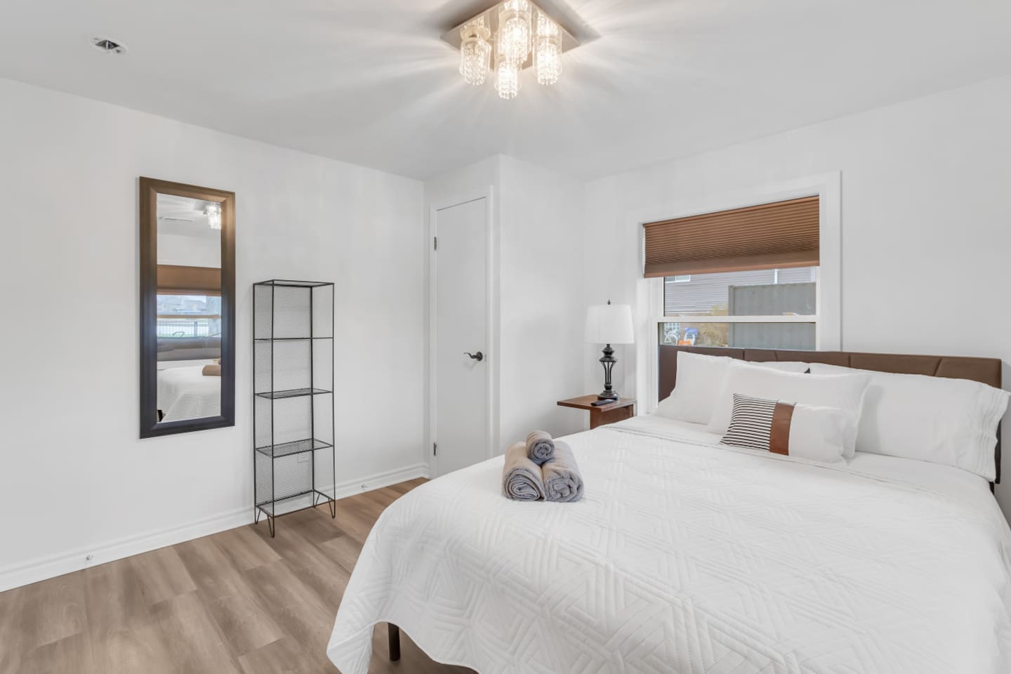 Fourth queen bedroom