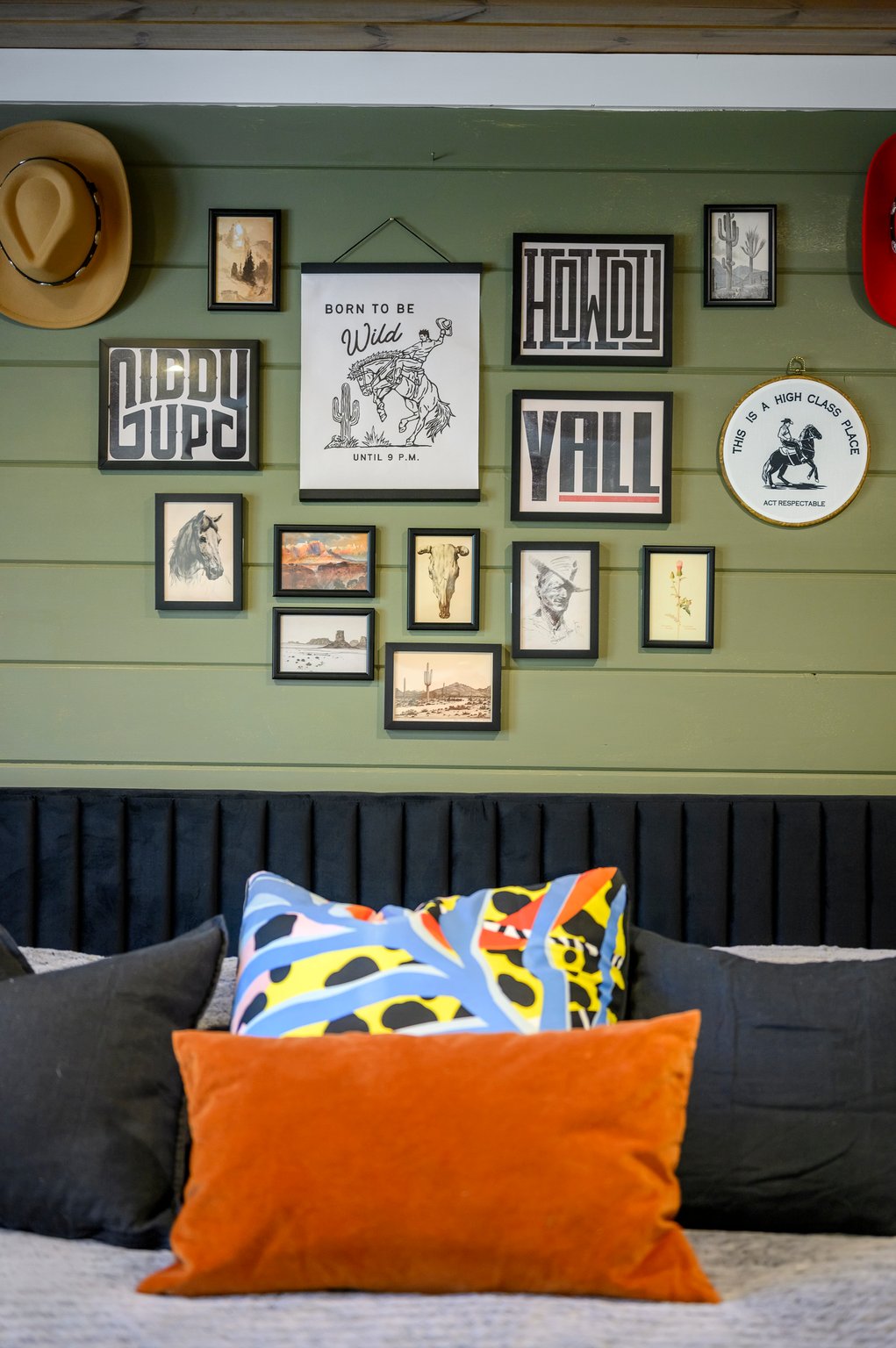 Cowboy vibes even in the bedroom!