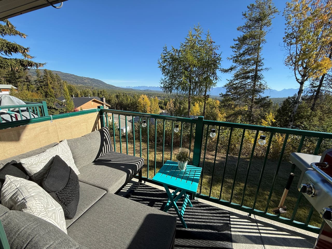Cozy corner to relax on the balcony. 