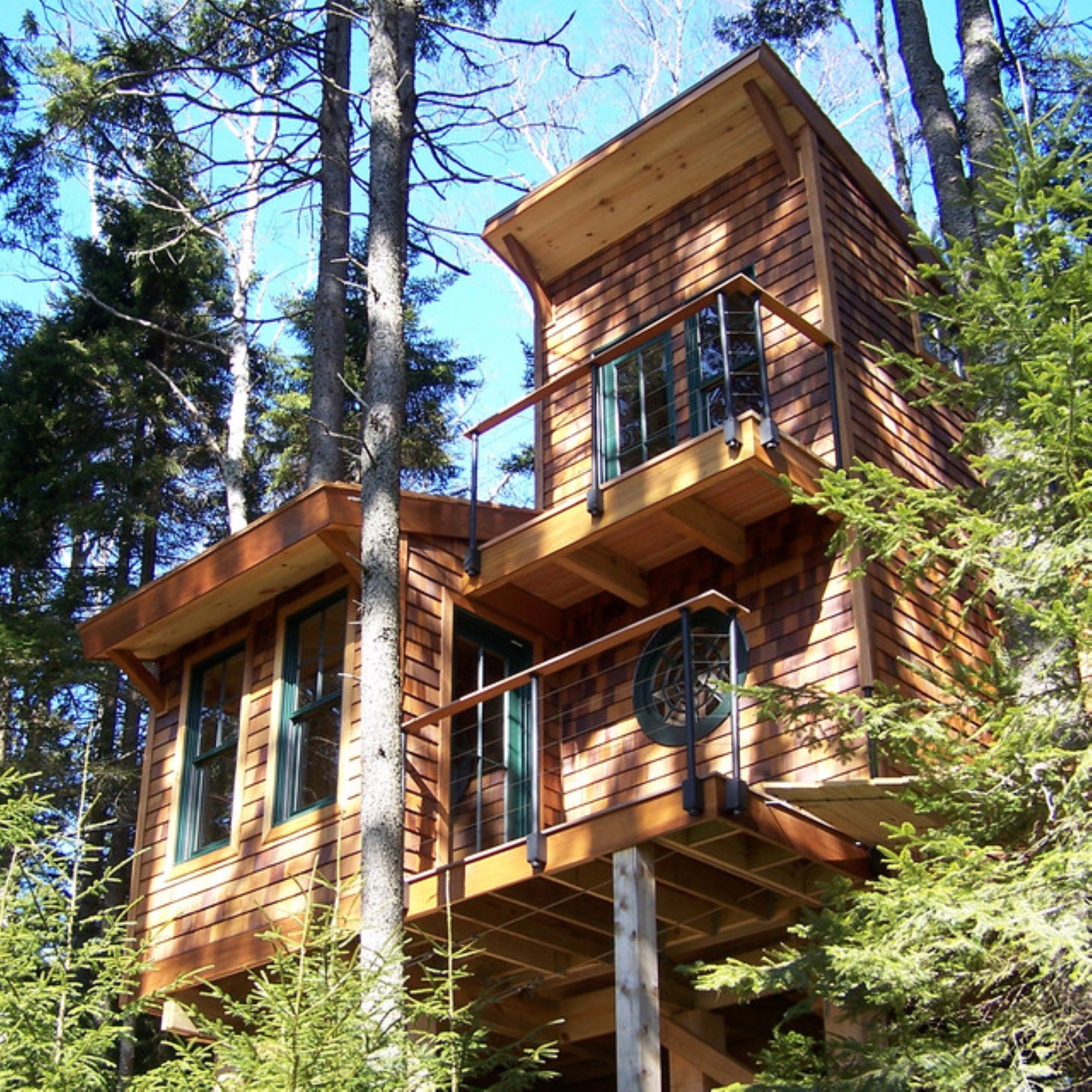 TreeHouse.....Located about 150 yards from the Maine House neat the tennis court and pool. 300 Sq ft. with King Bed in Loft, accessible by ladder.  Stunning views. 