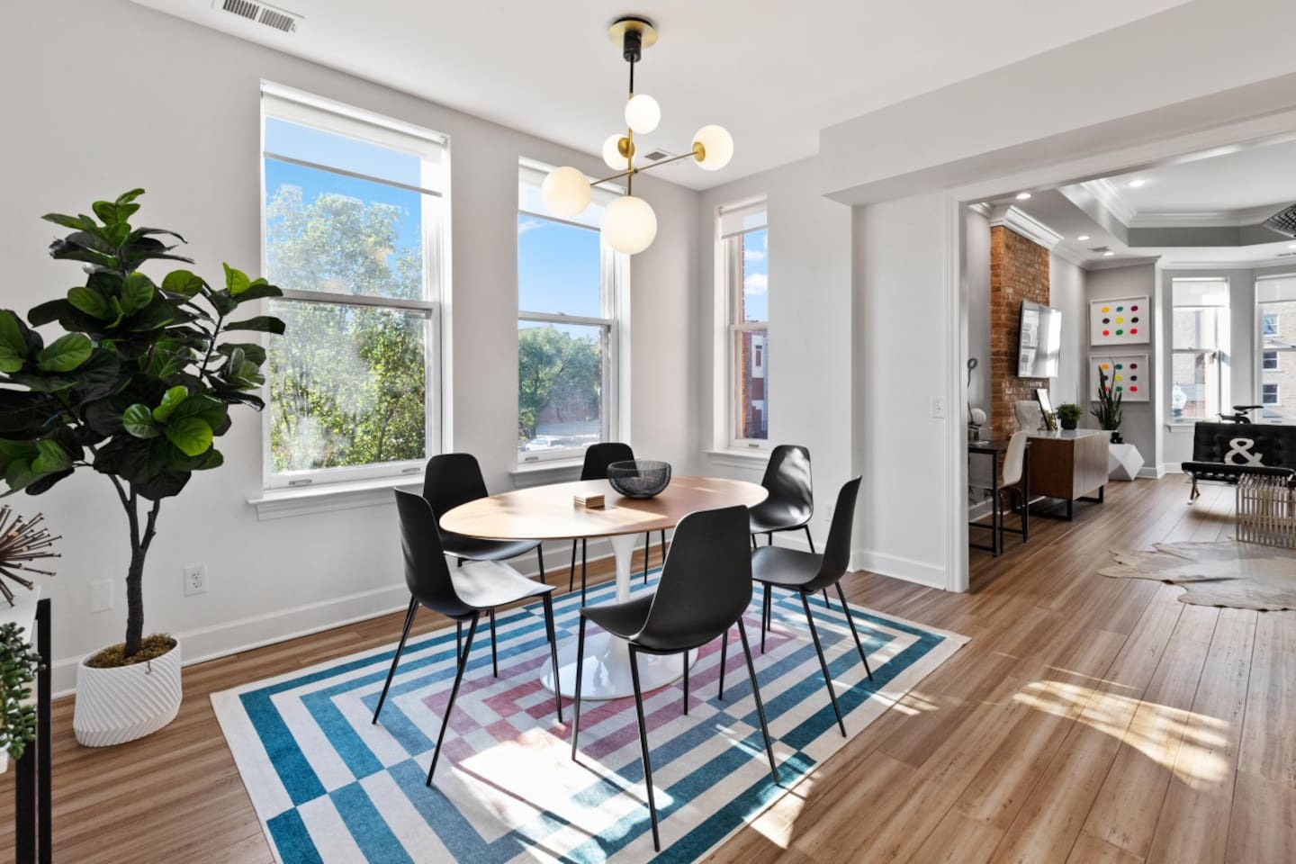 "Christopher’s place was beautiful and very classy. Great location and was very well-kept and clean." - Shane, 5 Star Review 