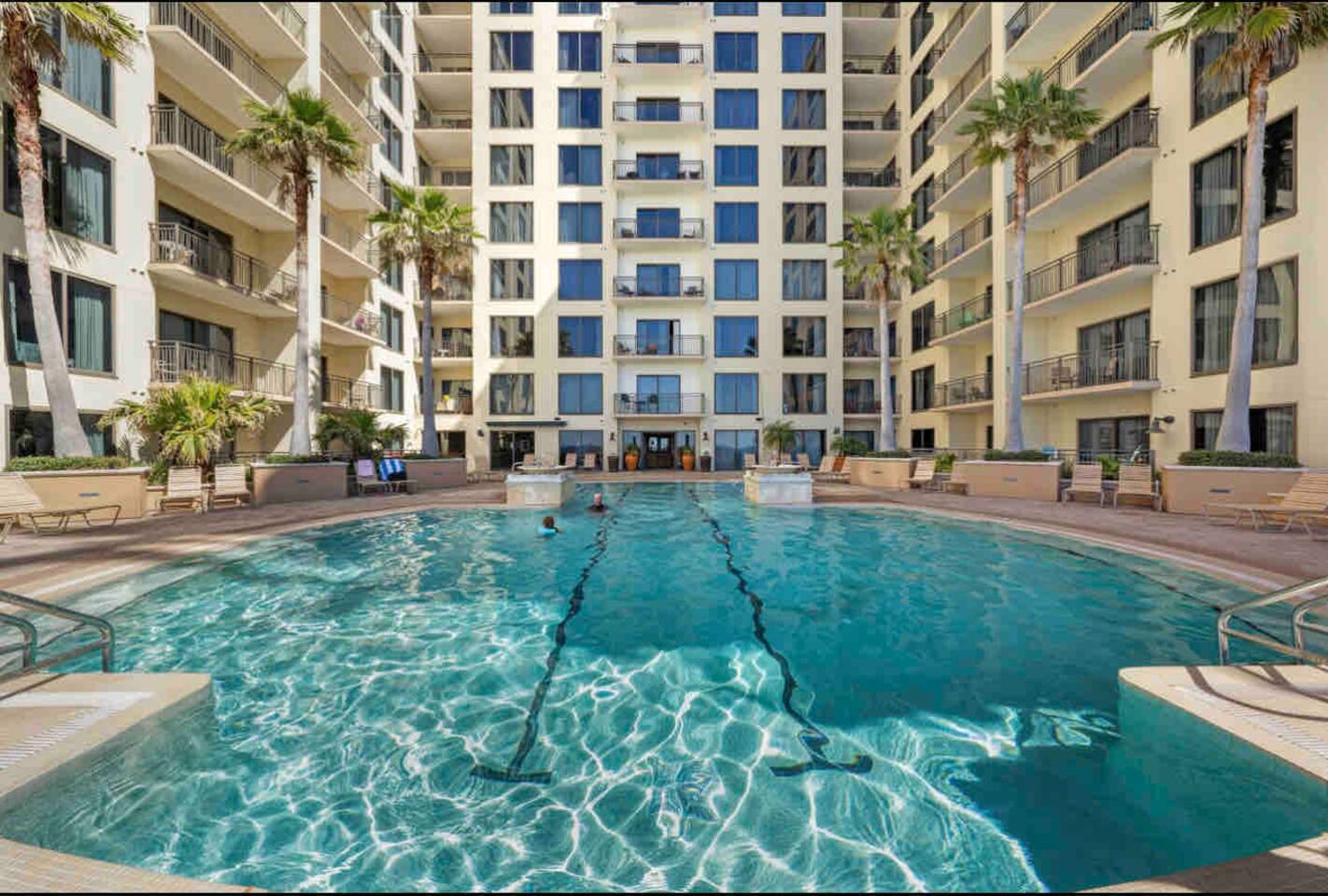 Pool on 4th floor. Heated in winter