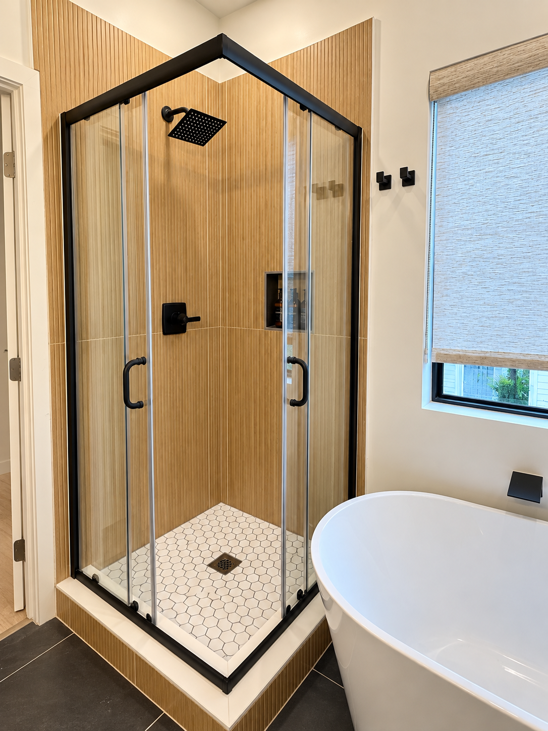 Ensuite