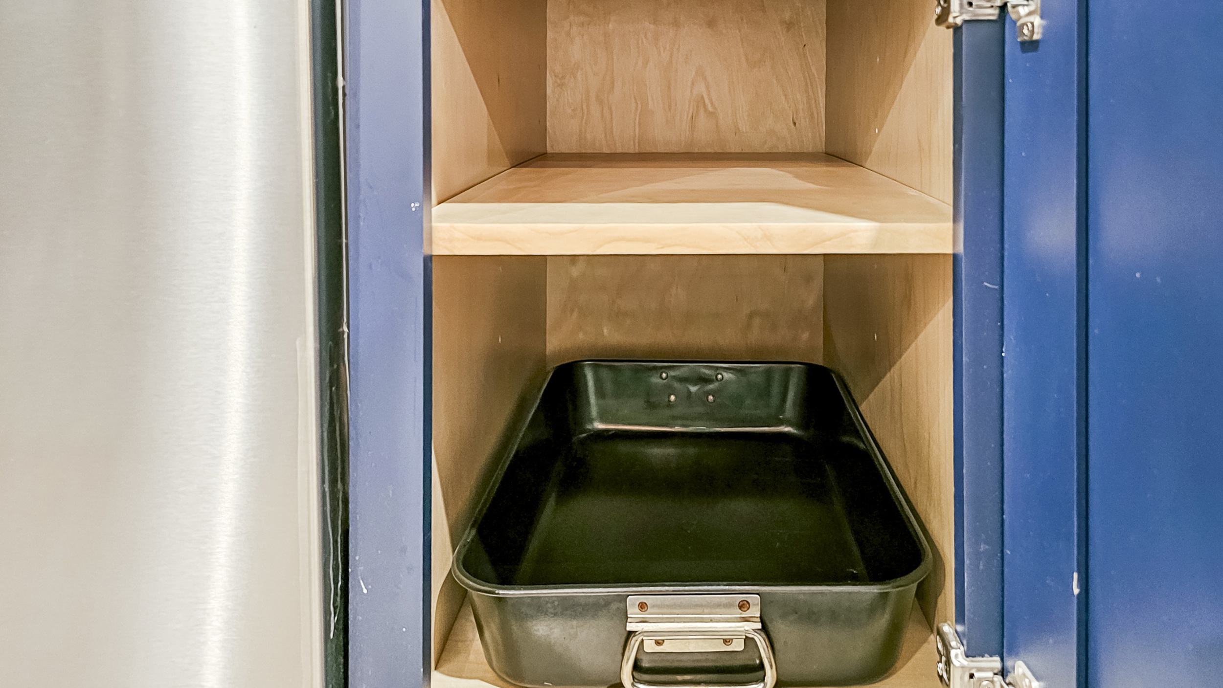Perfect for your culinary adventures with ample room for your cooking essentials!