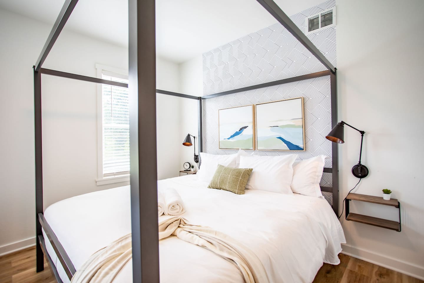 Modern and stylish bed frame, adding a sleek and sophisticated touch to the bedroom while ensuring a comfortable and restful sleep.