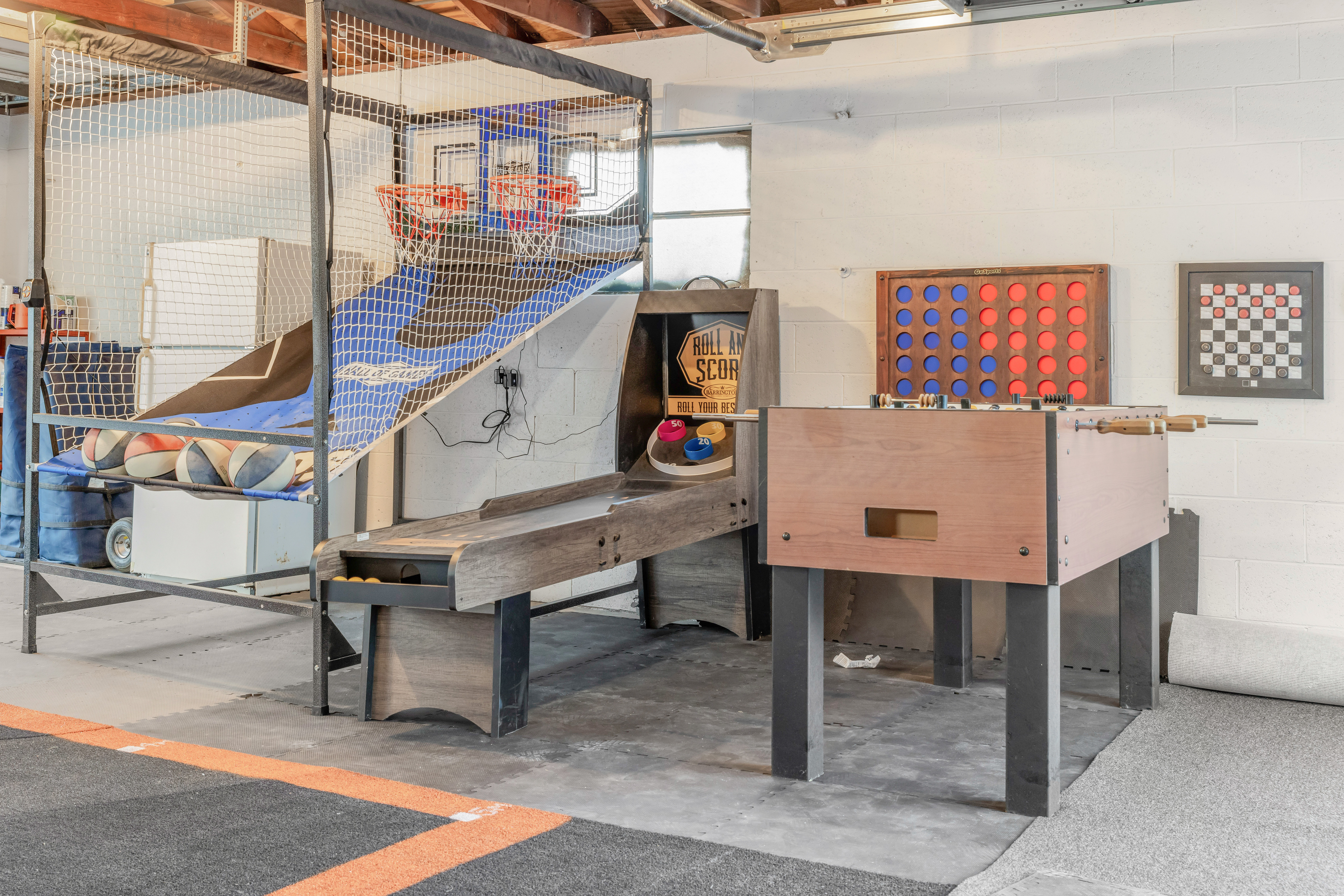 Snubs House game room