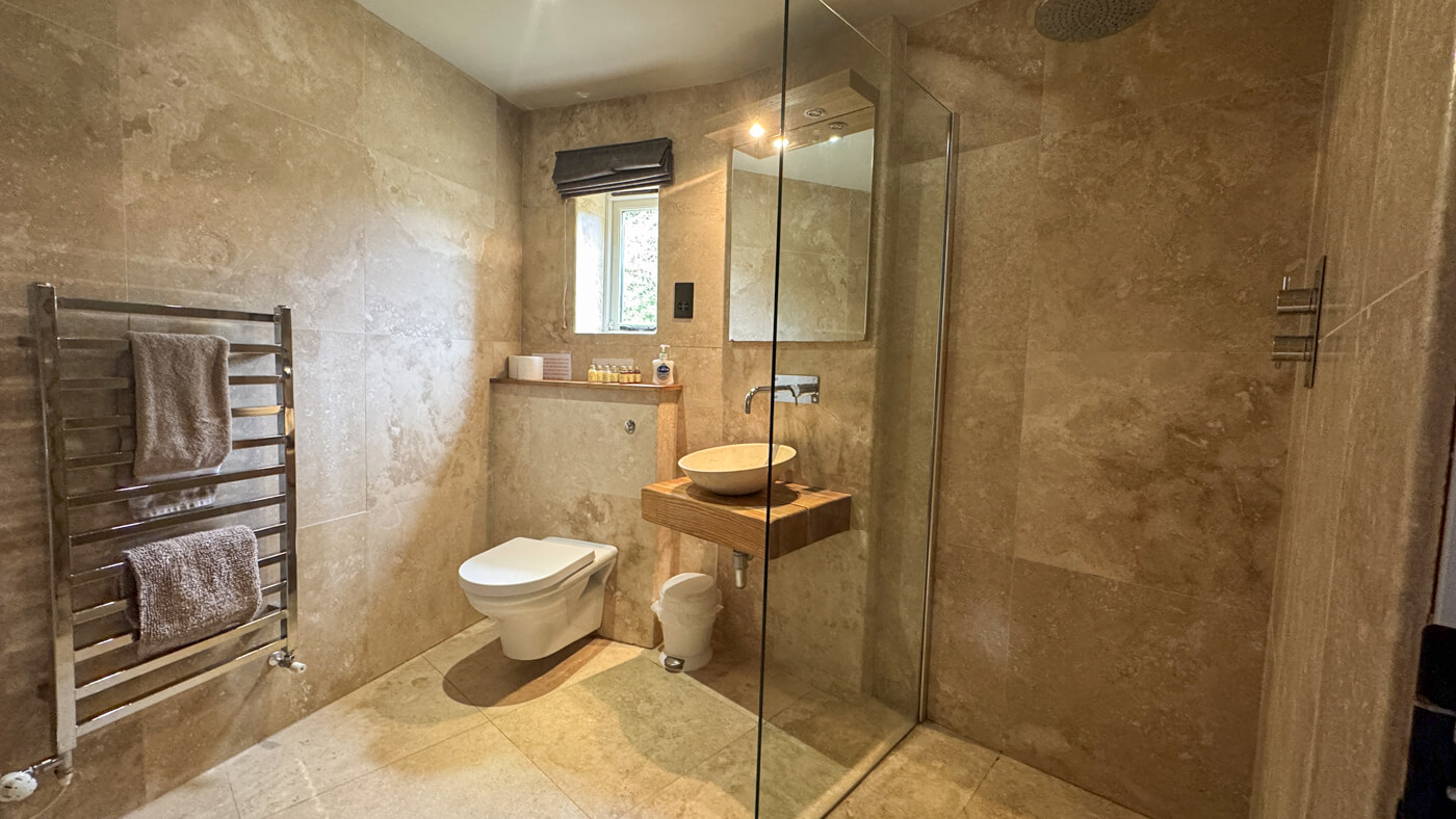 Woodcock ensuite