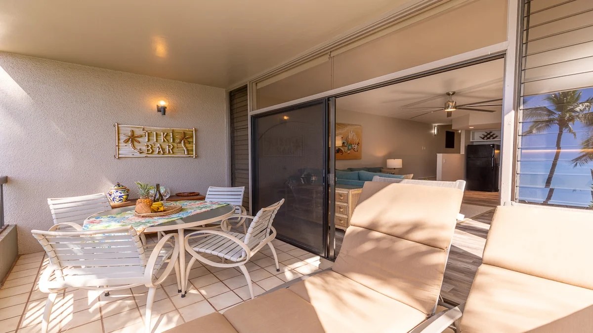 Comfortable lanai seating
