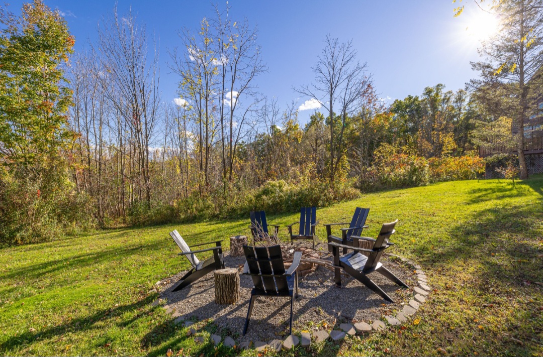 Enjoy a fire in the firepit under the stars