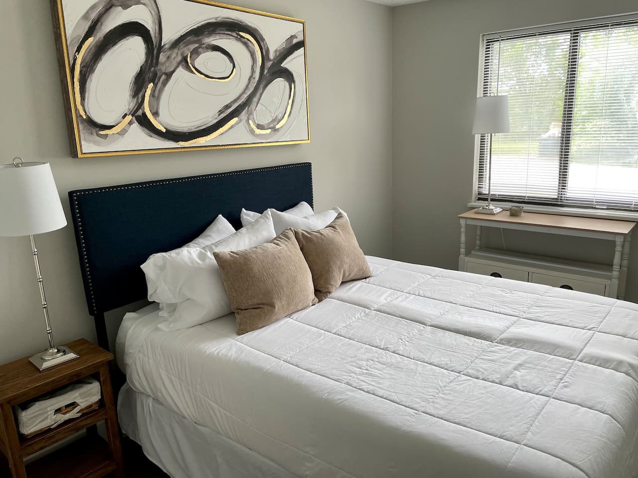 Bedroom 2- Queen size- Memory foam mattress