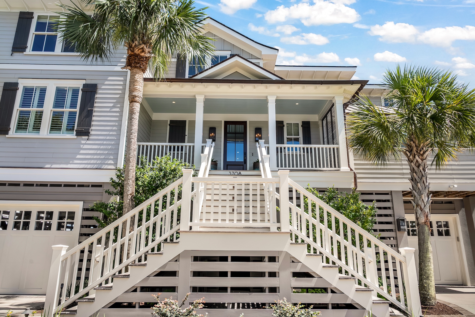 Main entrance | Beach Shelter | 3708 Palm Blvd | Isle of Palms, SC | IOP Escapes