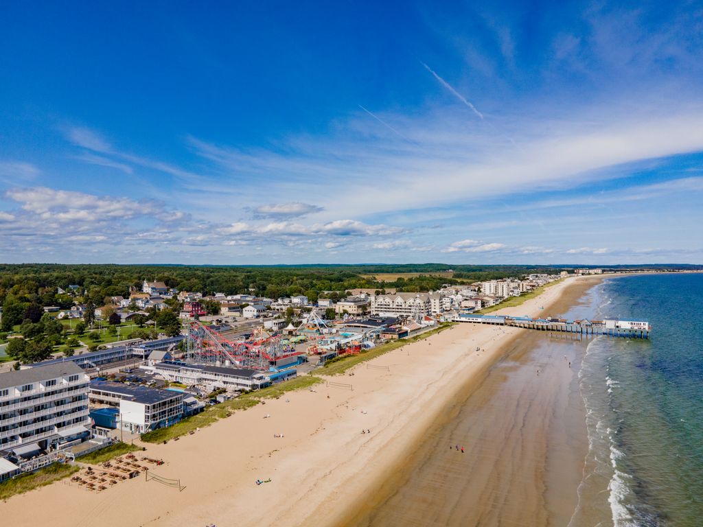 Your coastal retreat with mesmerizing ocean vistas.