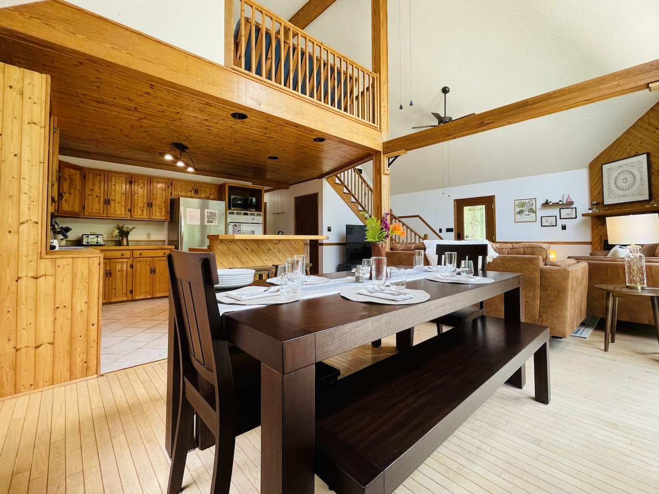 Plenty of room for multiple cooks in the kitchen for meal making and eating. A very user friendly house
