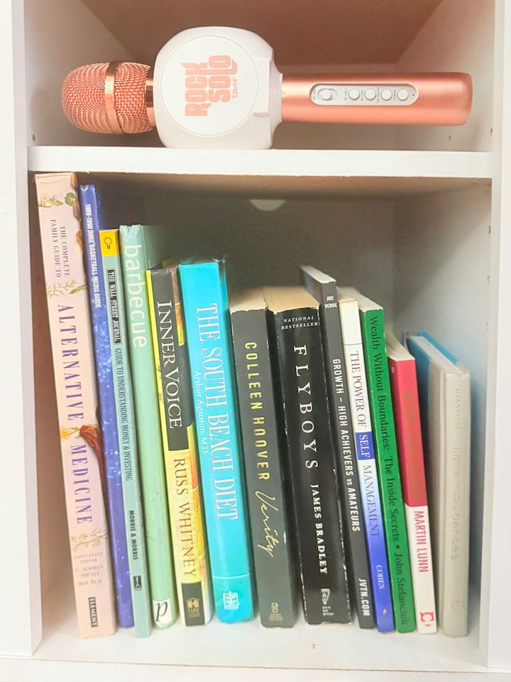 A curated bookshelf with great reads, games, and activities ensures something fun for everyone. 