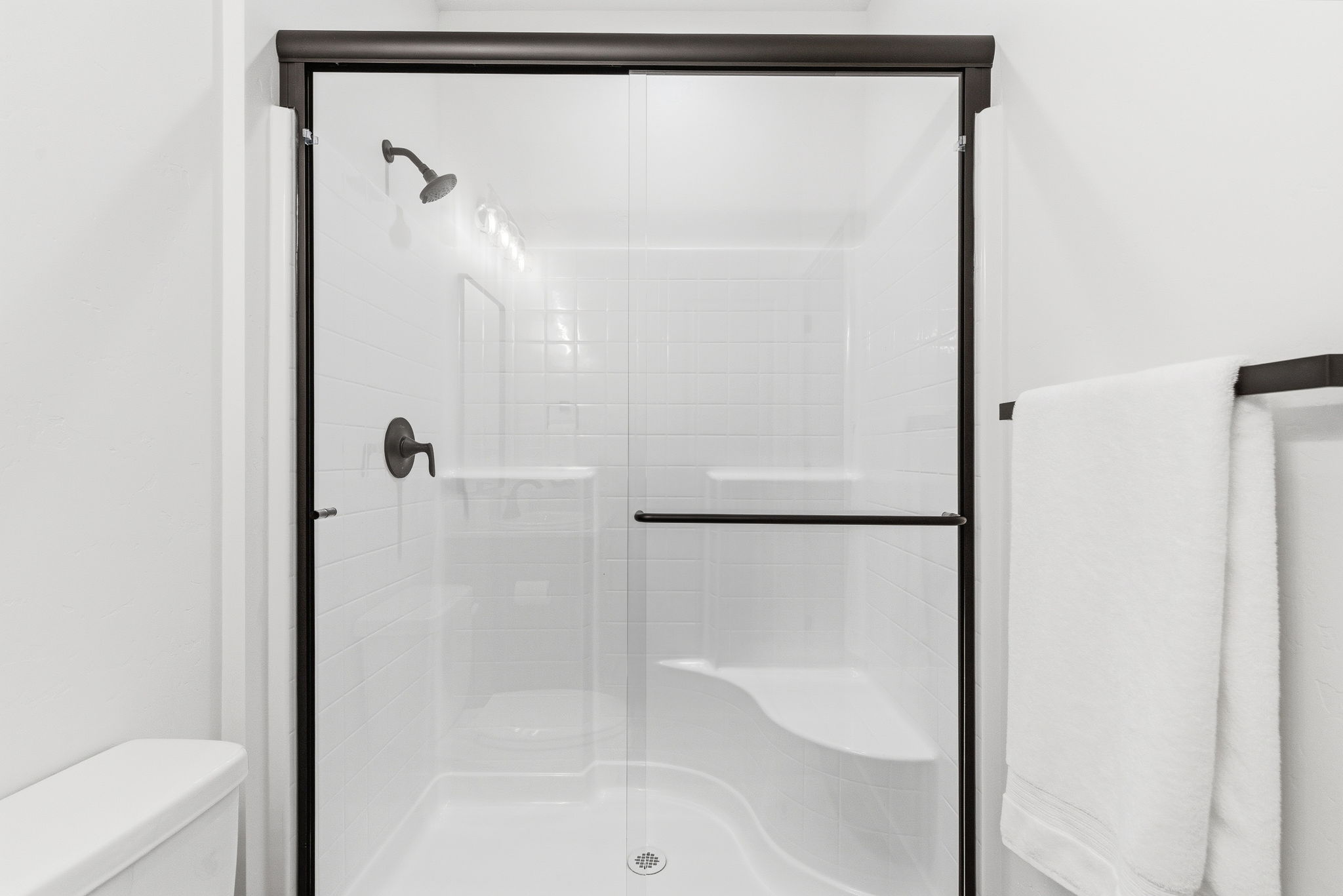 Hot shower after a day of adventure? Don't mind if we do. Thoughtfully designed with comfort, convenience, and a touch of luxury in mind.