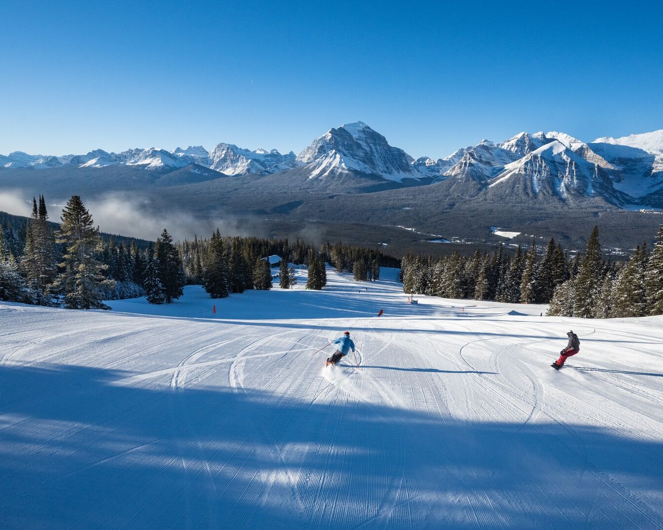 Near four major downhill skiing resorts including Lake Louise, Sunshine ski area, Mount Norquay, and Nakiska. Nordic Centre for cross country skiing and Elevation Place recreation centre with huge pool, sauna and climbing wall. 