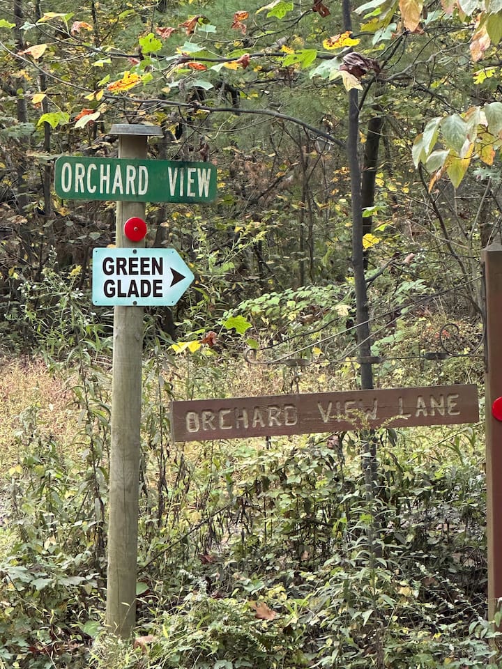 follow these signs to the cabin because GPS is not very reliable on mountain 