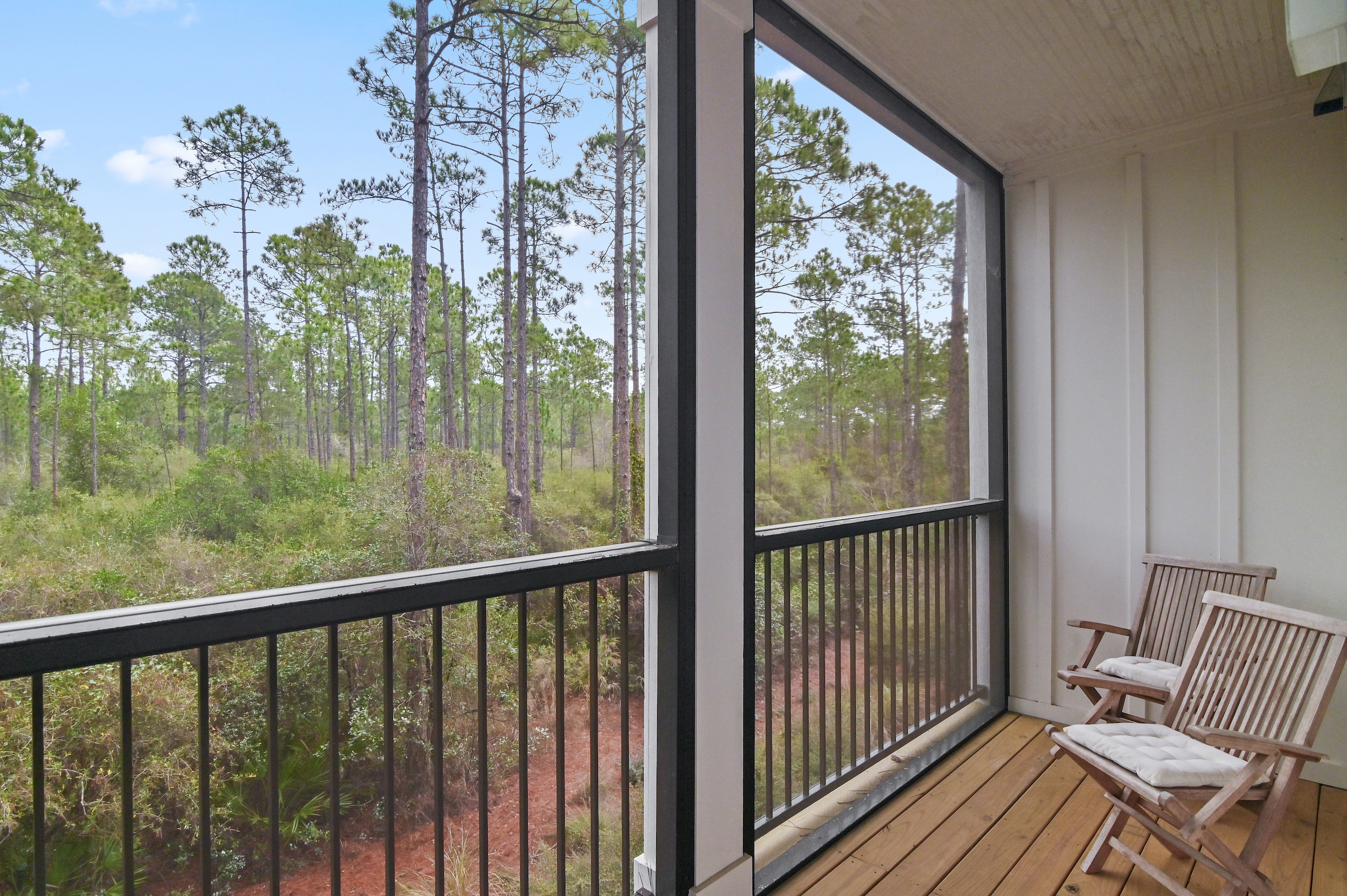 Screened in Porch