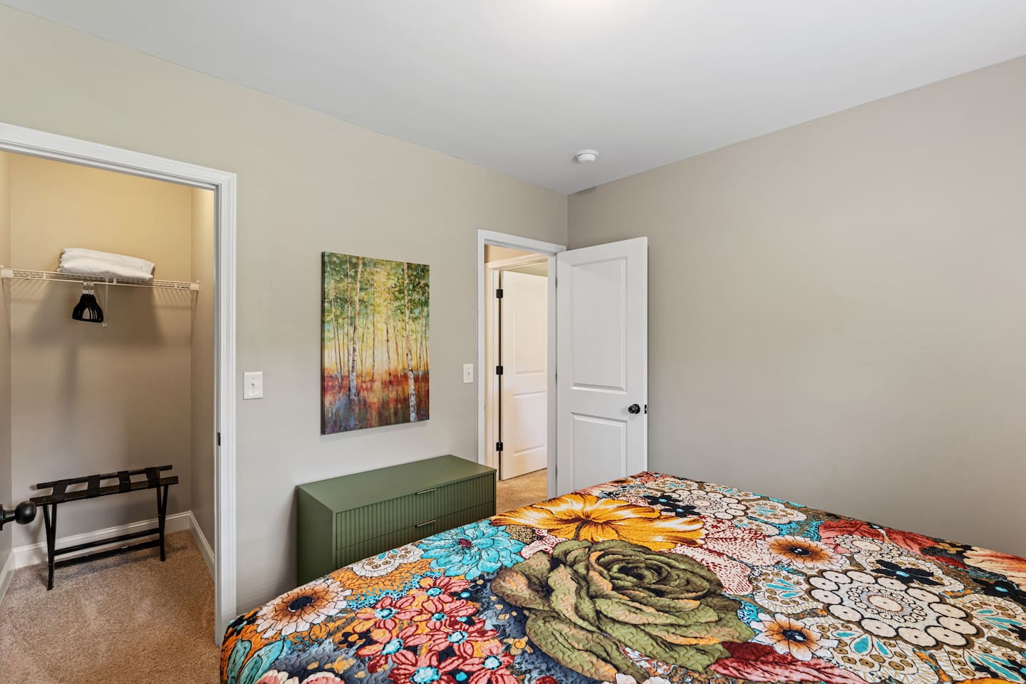 Right unit - King bedroom